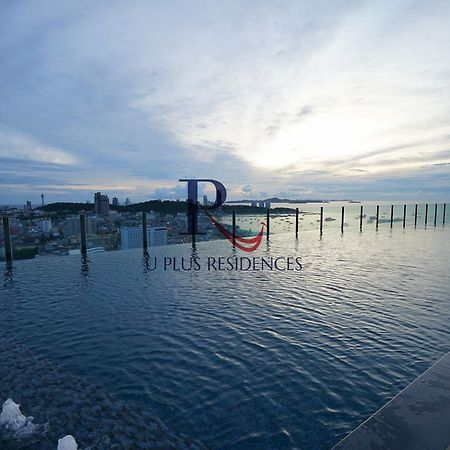 The Base Pattaya Apartment Exterior photo
