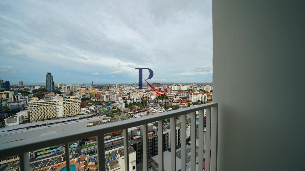 The Base Pattaya Apartment Exterior photo